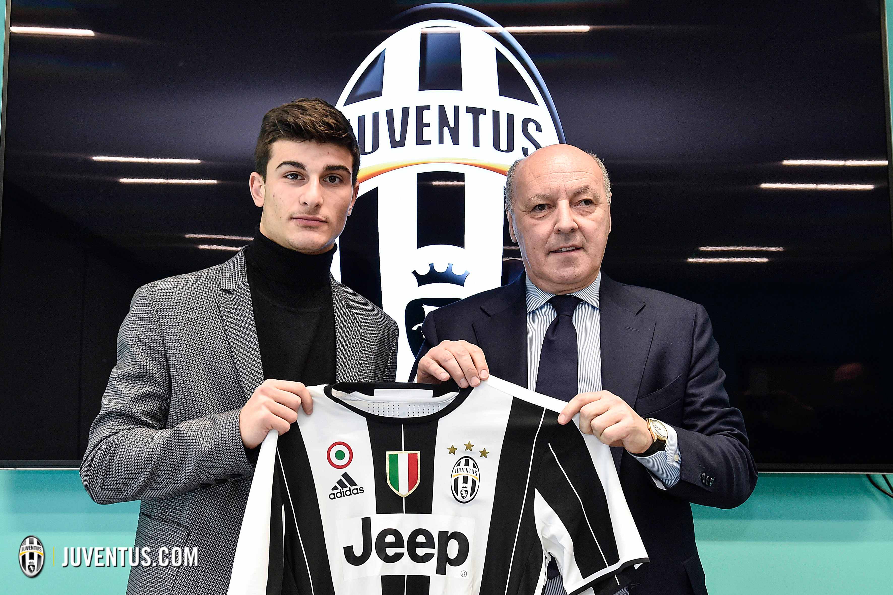 OFFICIAL: Juventus sign Riccardo Orsolini -Juvefc.com3543 x 2362