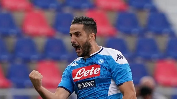 Manolas