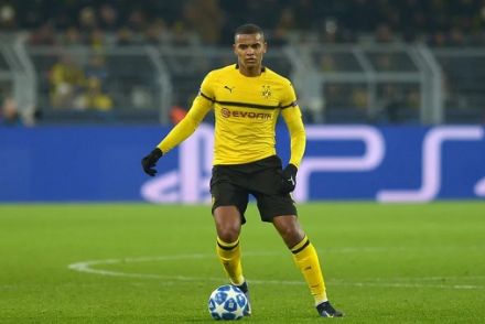 Manuel Akanji 
