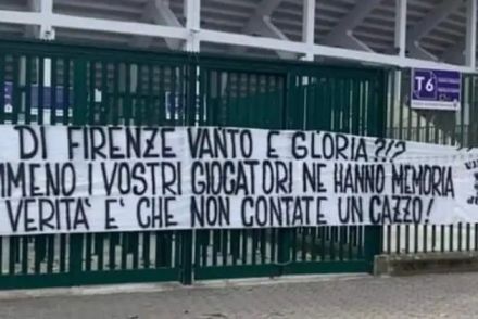 Vlahovic banner