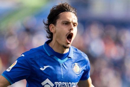Enes Unal