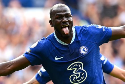 Koulibaly playingf or Chelsea