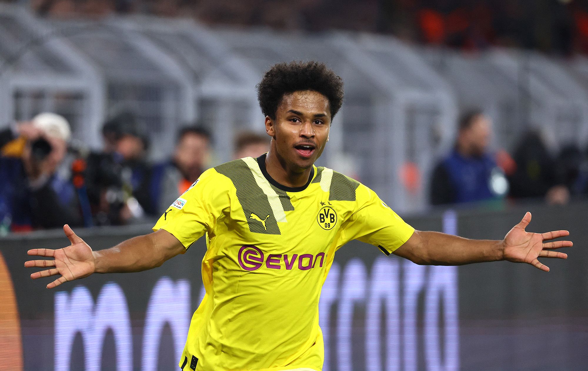 Karim Adeyemi on the pitch for BVB