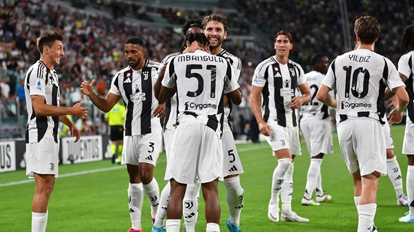 Samuel Mbangula with Manuel Locatelli