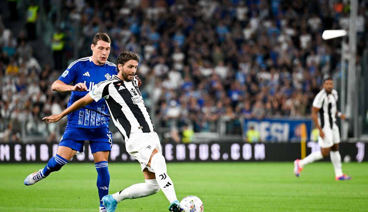 Juventus Manuel Locatelli against Como