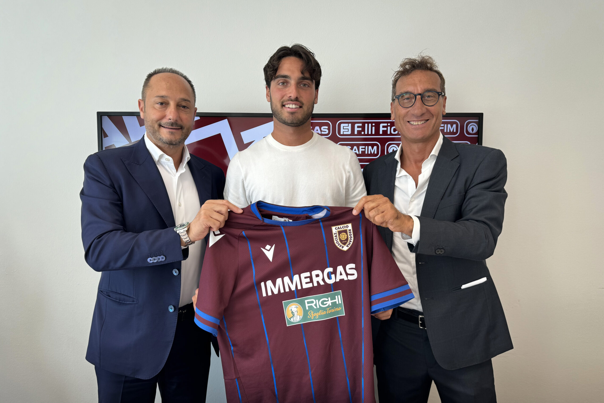 Sersanti unveiled at Reggiana