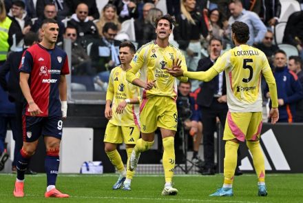 Vlahovic v Cagliari