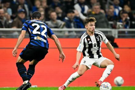 Francisco Conceicao dribbling