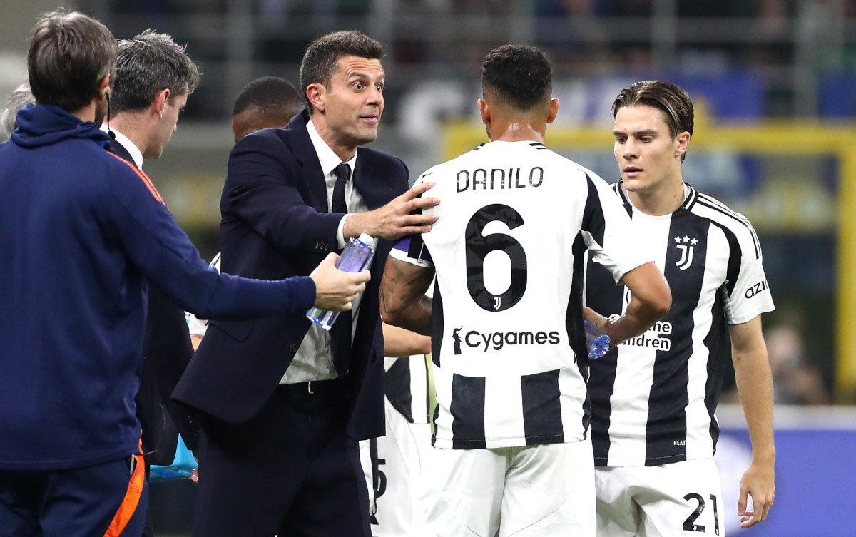 Motta with Juve players