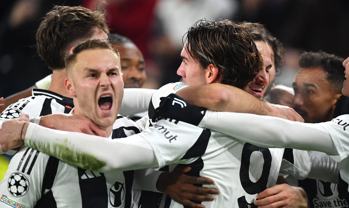Juventus players celebrating against Man City