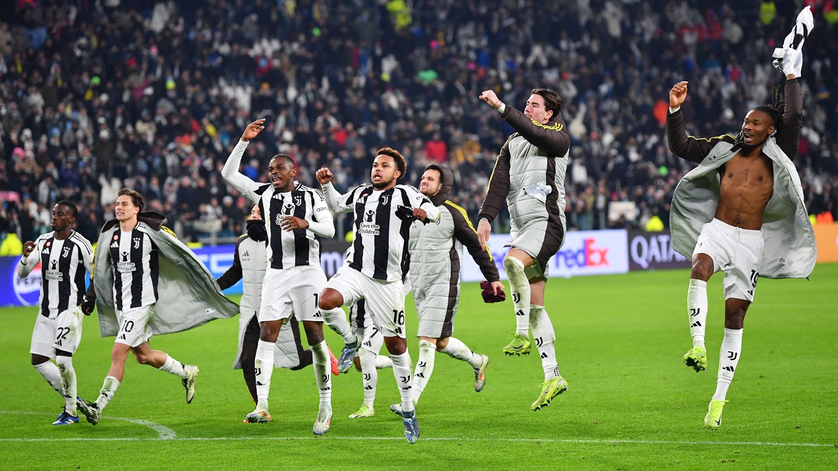 Juve celebrating Man City win
