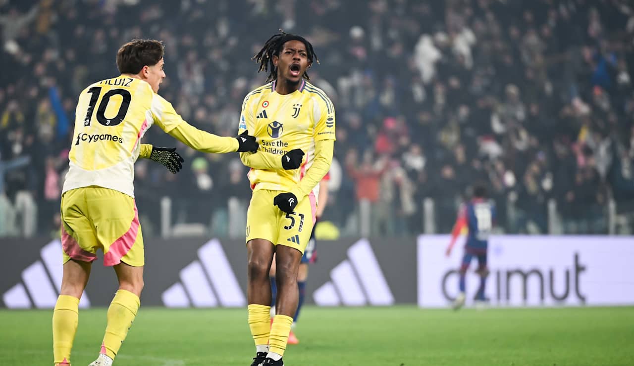 Mbangula celebrates his equalizer against Bologna