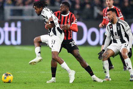 Juventus v AC Milan