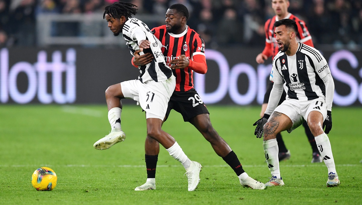 Juventus v AC Milan