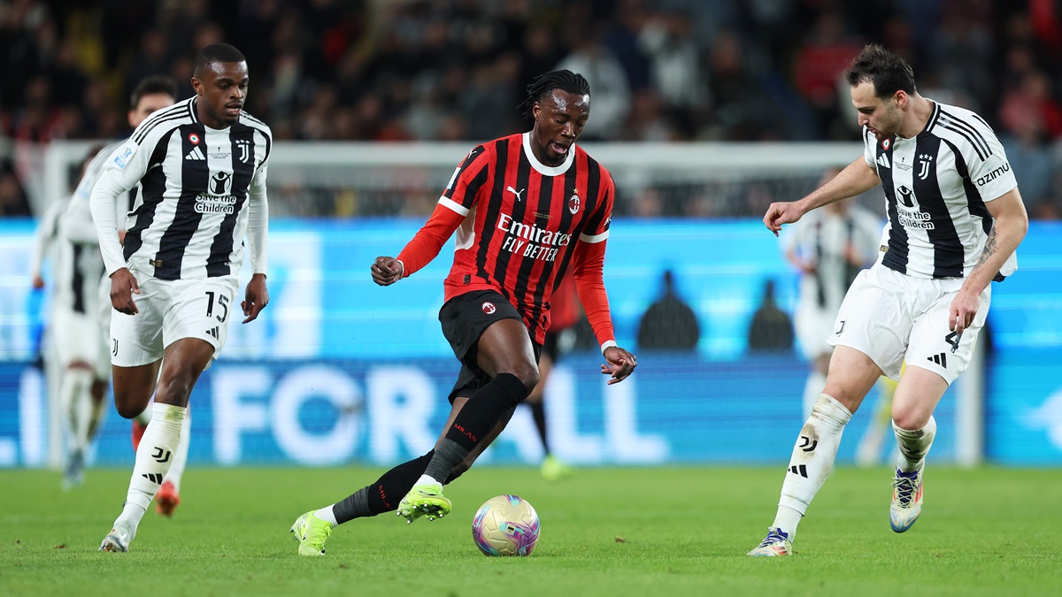 Pierre Kalulu and Federico Gatti v AC Milan
