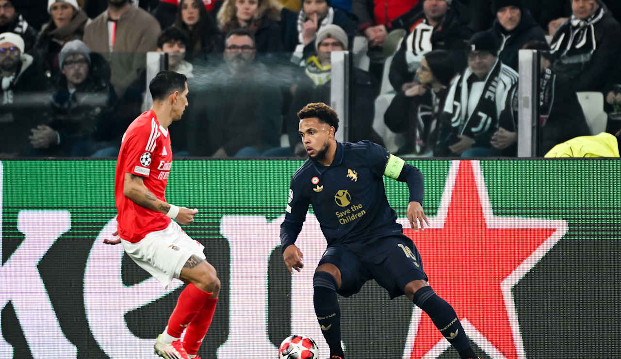 Weston McKennie donning captain's armband