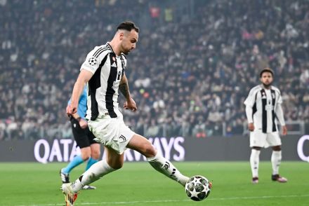 Federico Gatti on the pitch for Juventus