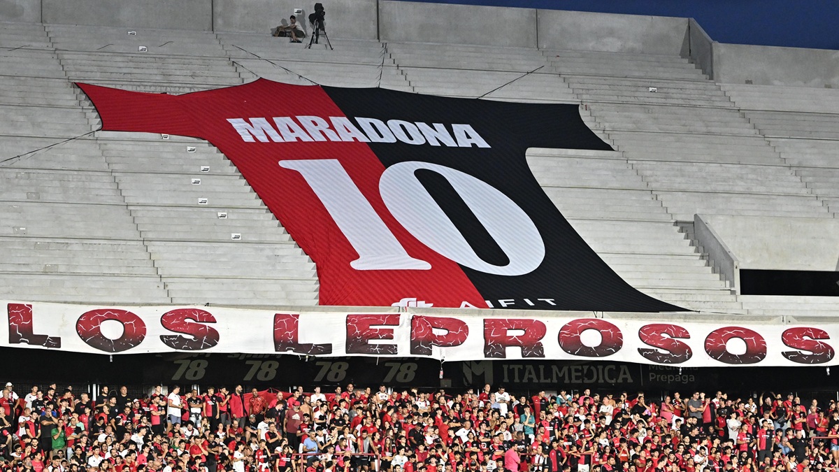 Maradona banner