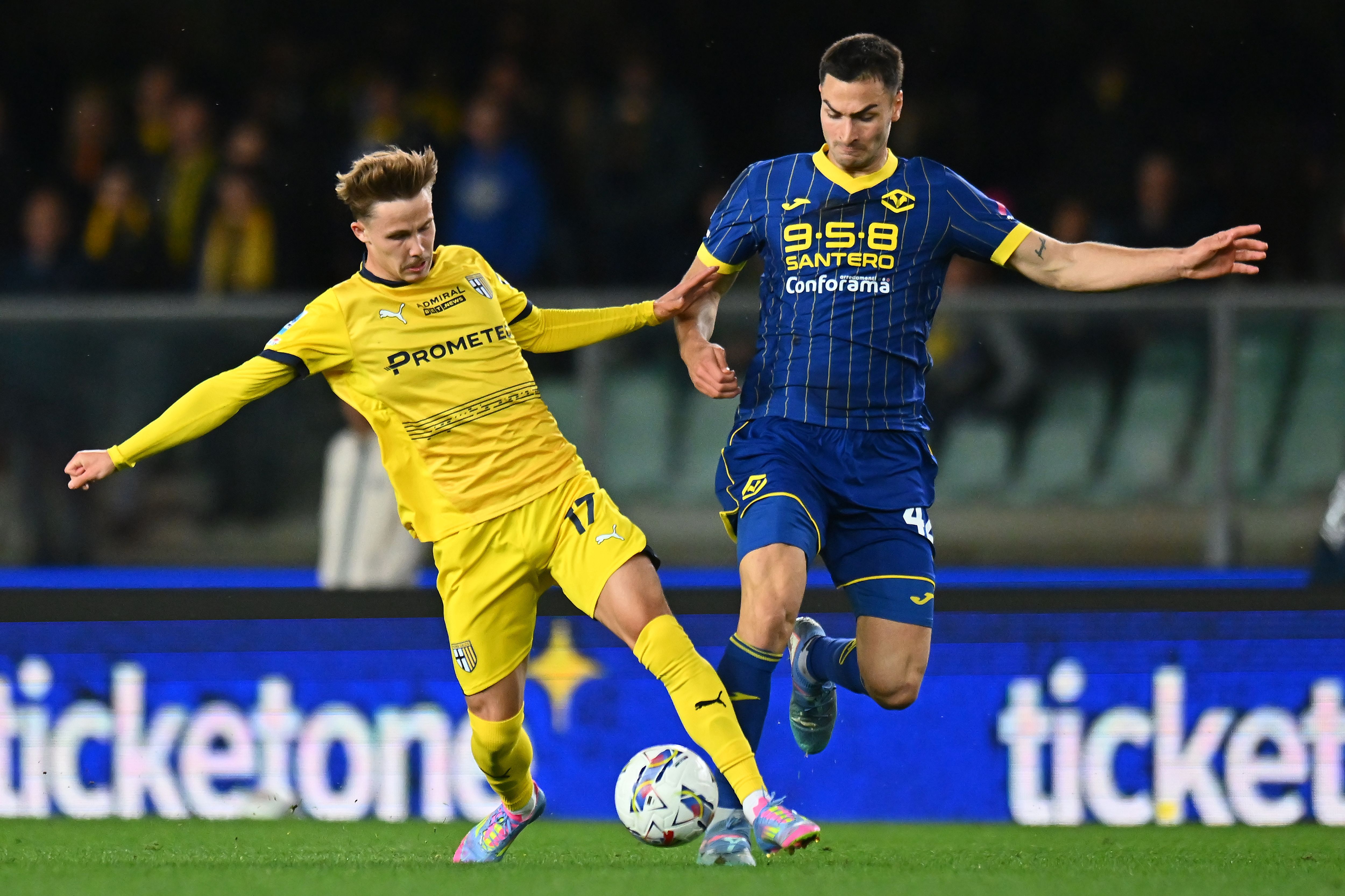 Diego Coppola in action for Verona