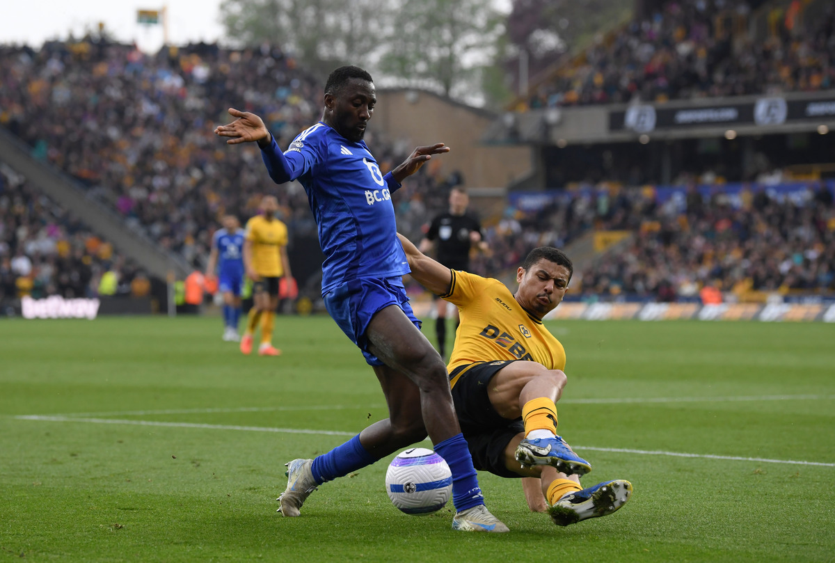Wilfred Ndidi in action