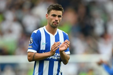 Matt O'Riley in action for Brighton