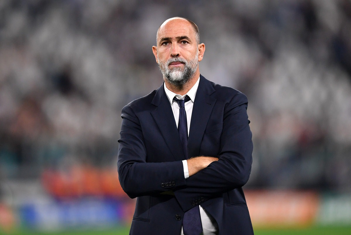 Igor Tudor looking on