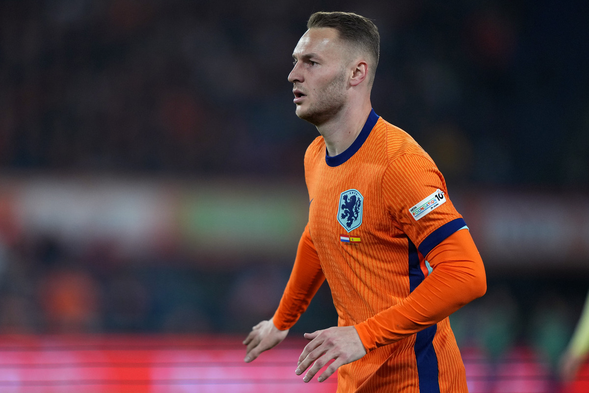 Teun Koopmeiners representing the Netherlands