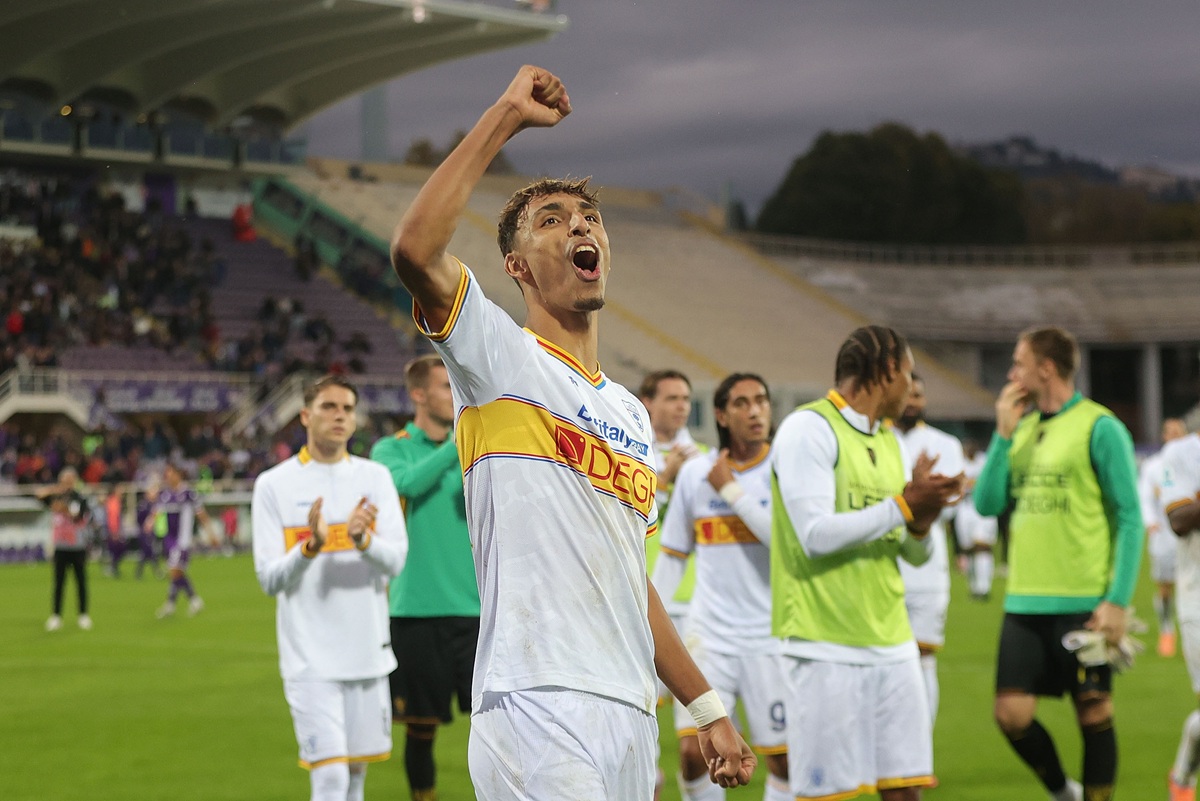 Tiago Gabriel celebrates Lecce win