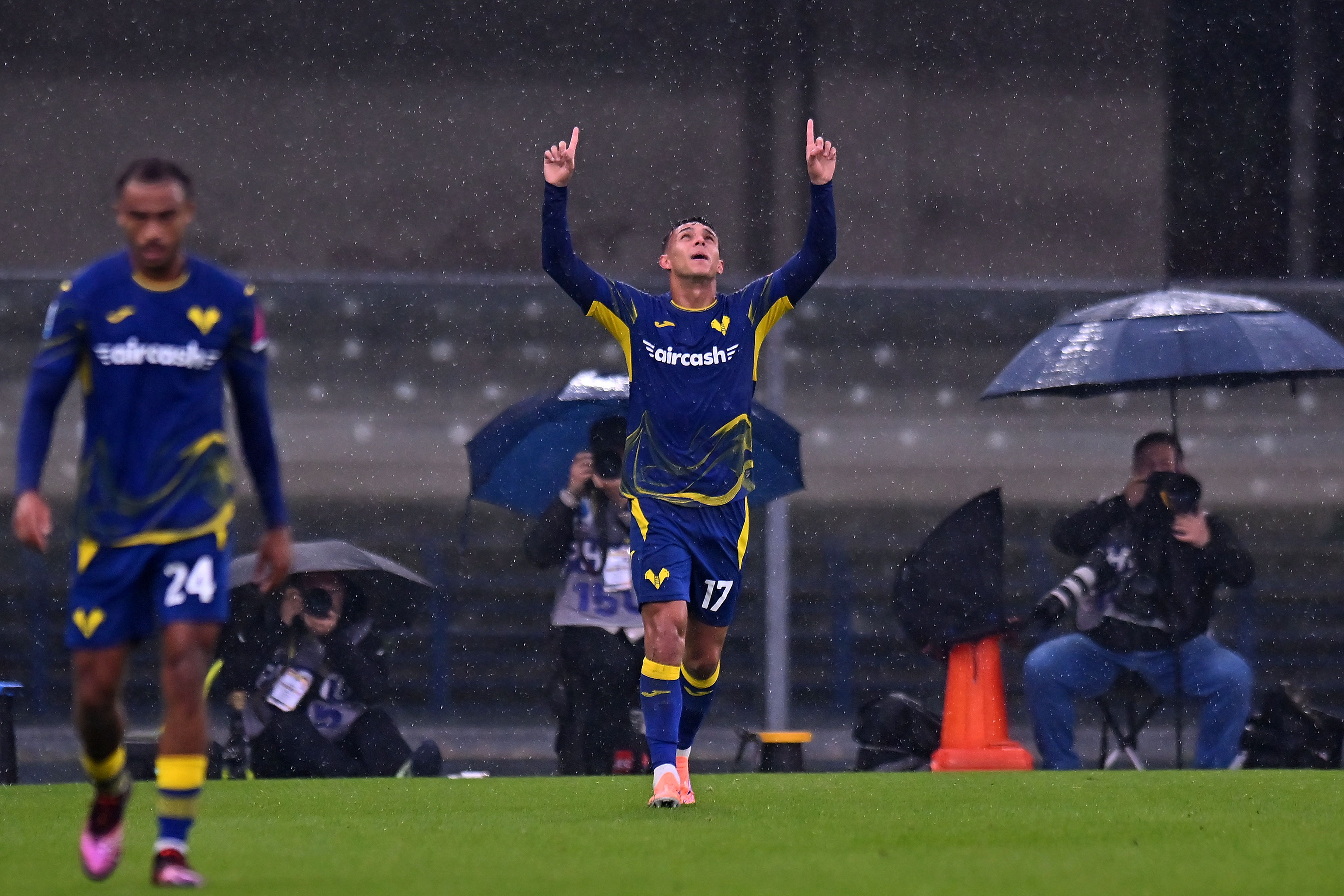 Giovane celebrates scoring against Inter