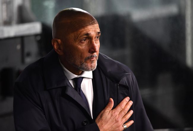 Luciano Spalletti on the sidelines