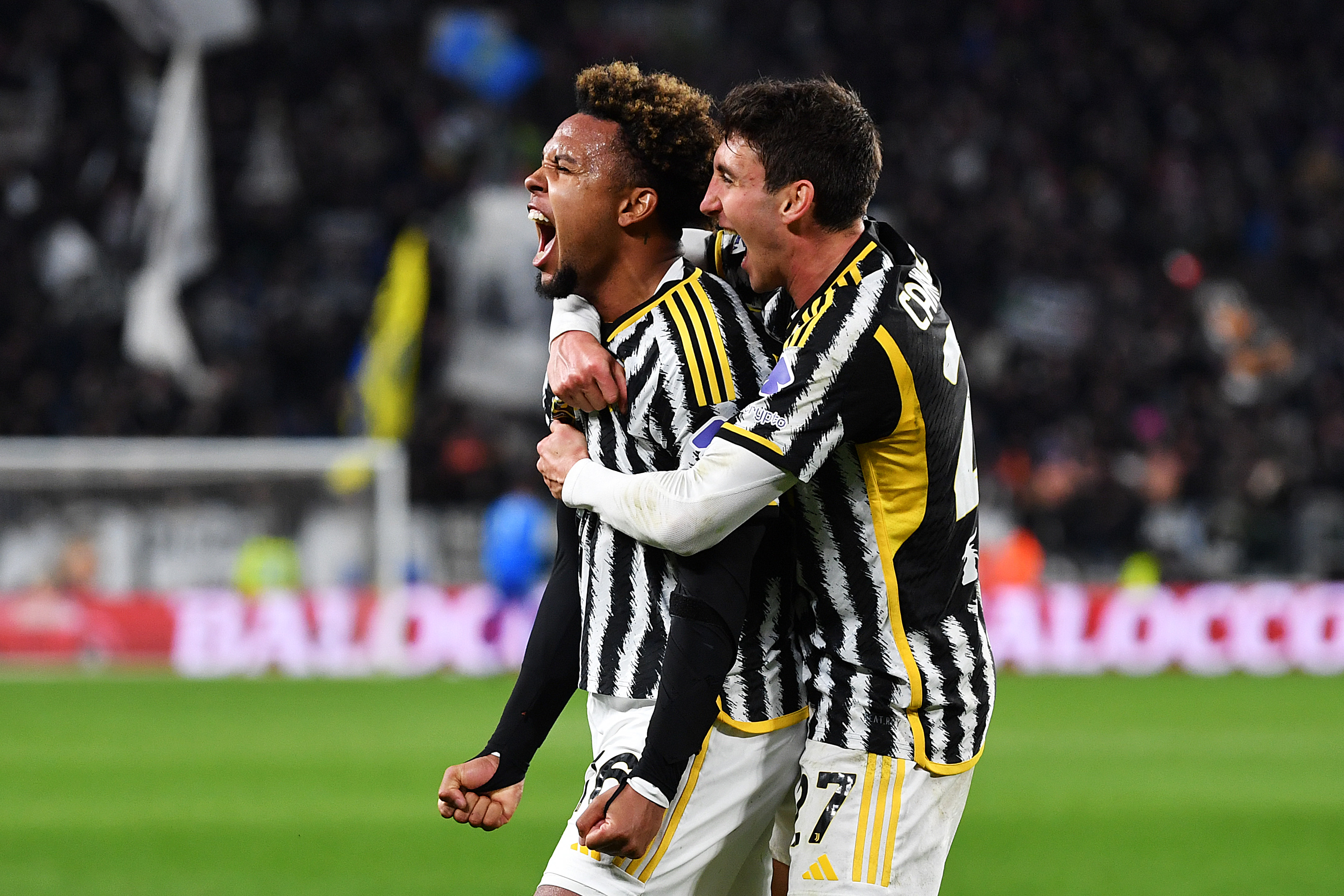 Weston McKennie and Andrea Cambiaso celebrating