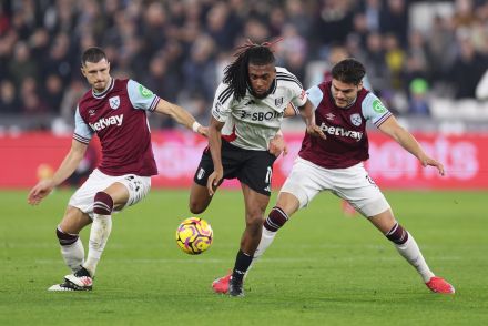 Guido Rodriguez in action against Fulham