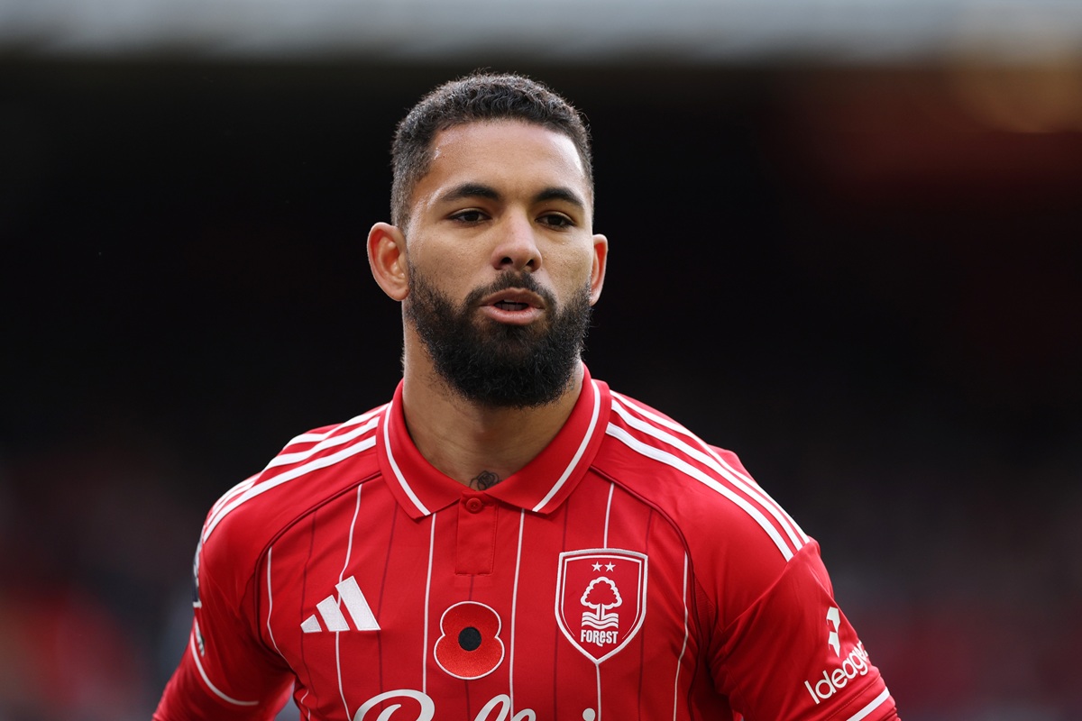 Douglas Luiz in action for Nottingham Forest