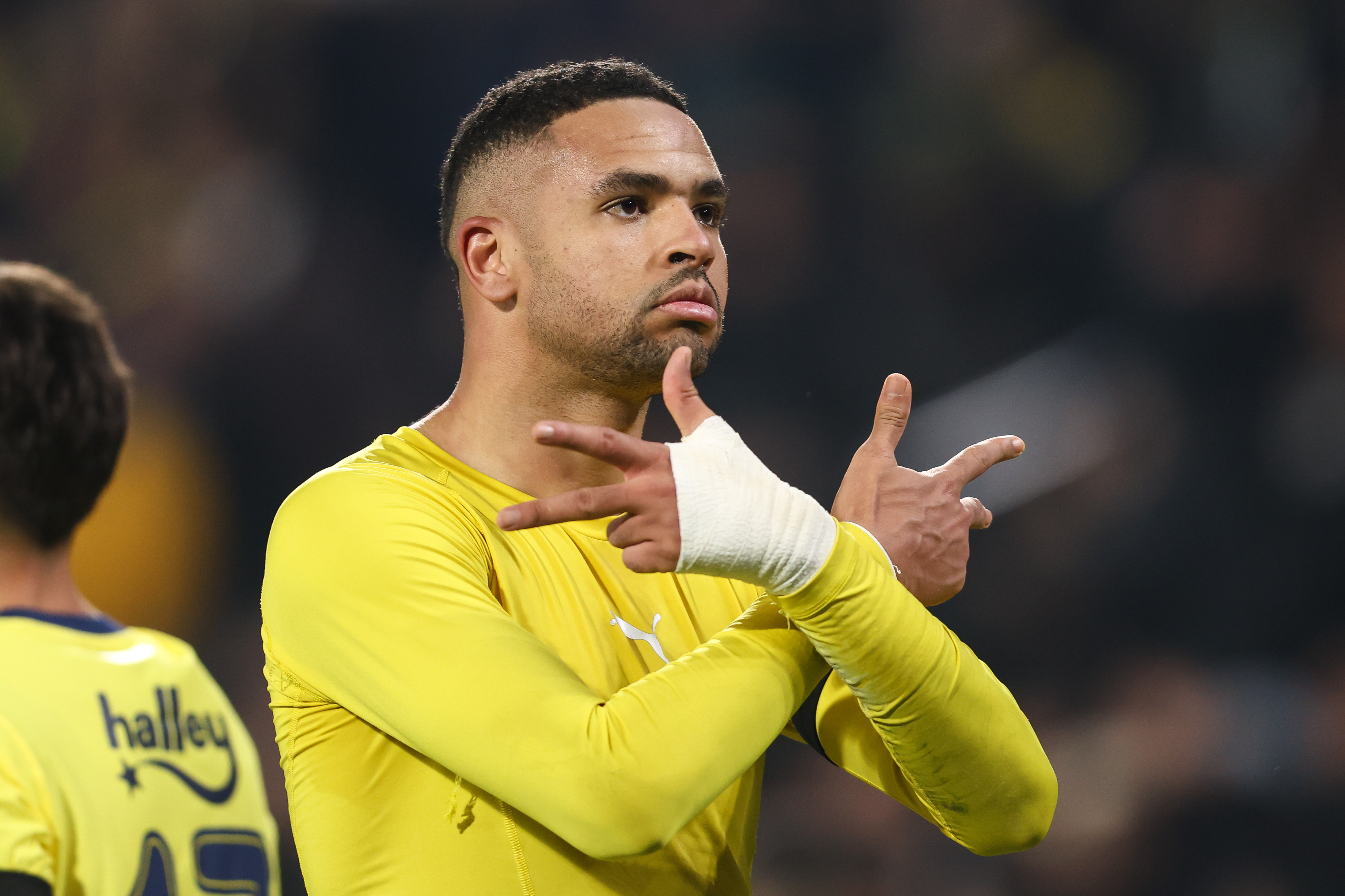 Youssef En-Nesyri celebrating