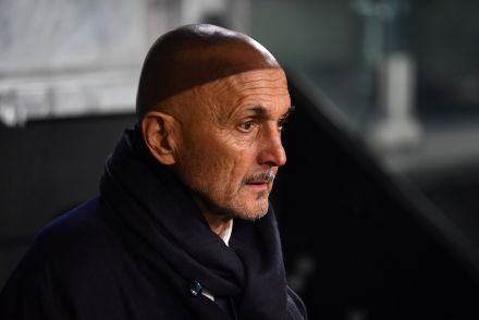 Luciano Spalletti looking on