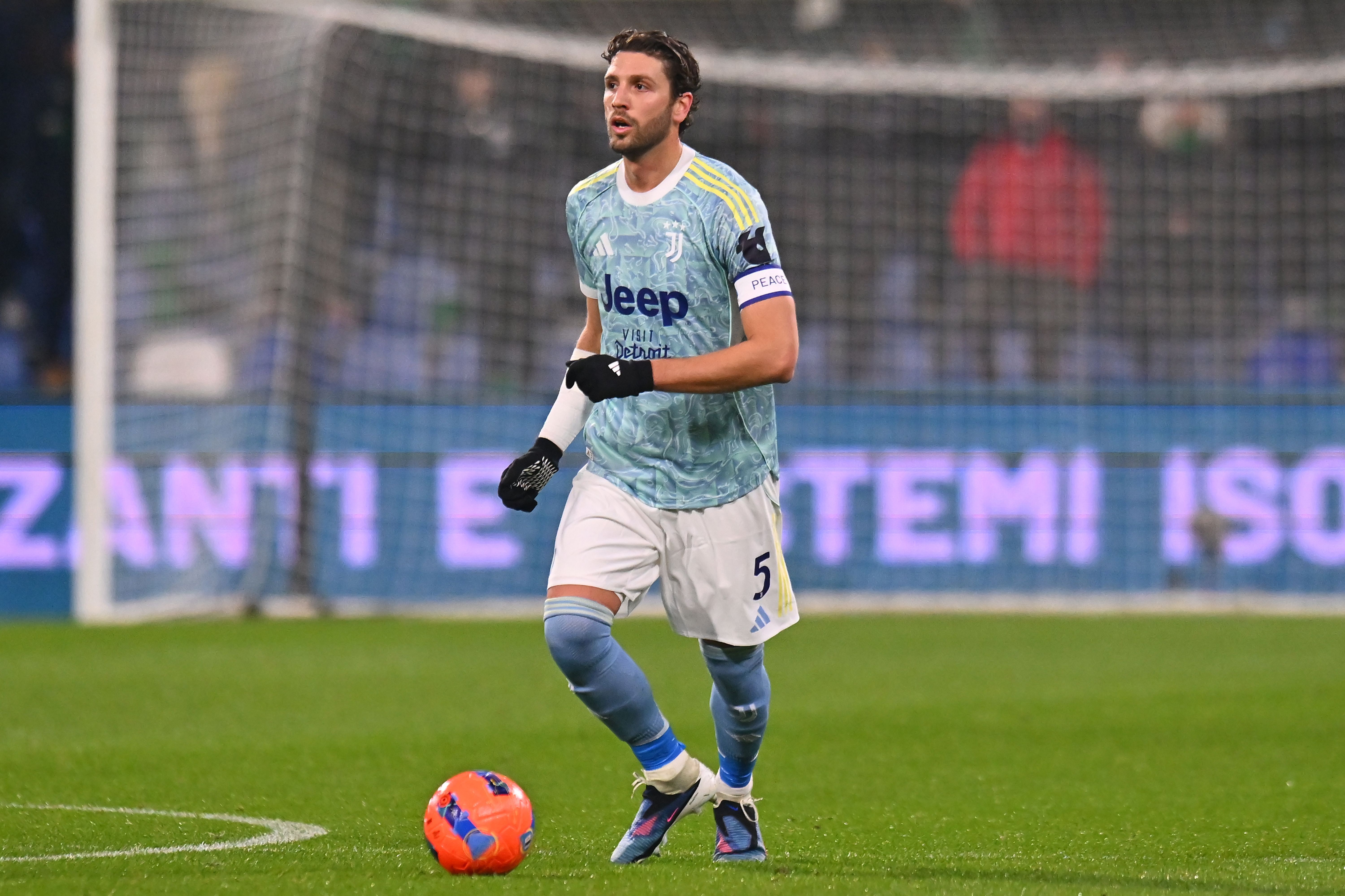 Manuel Locatelli in action