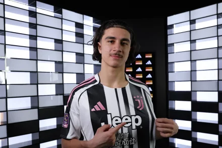 Adin Licina posing in Juventus jersey