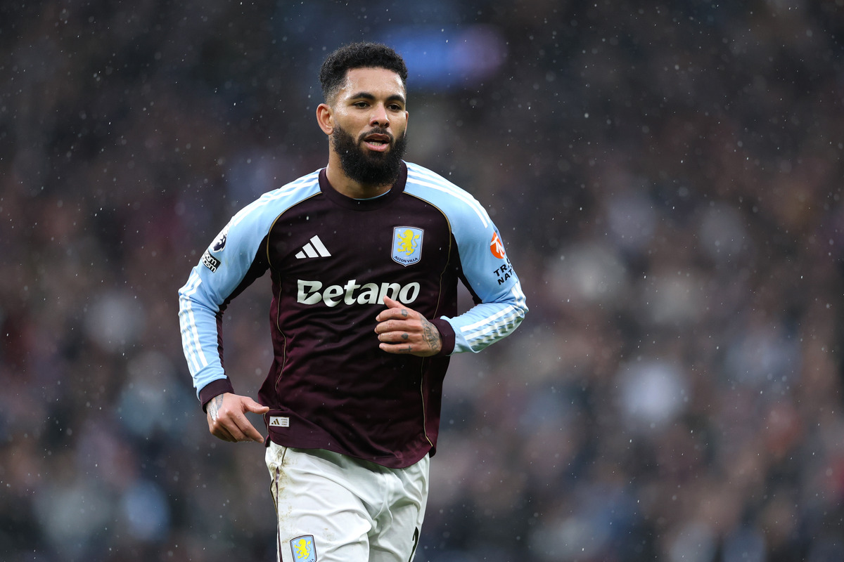 Douglas Luiz in action for Aston Villa