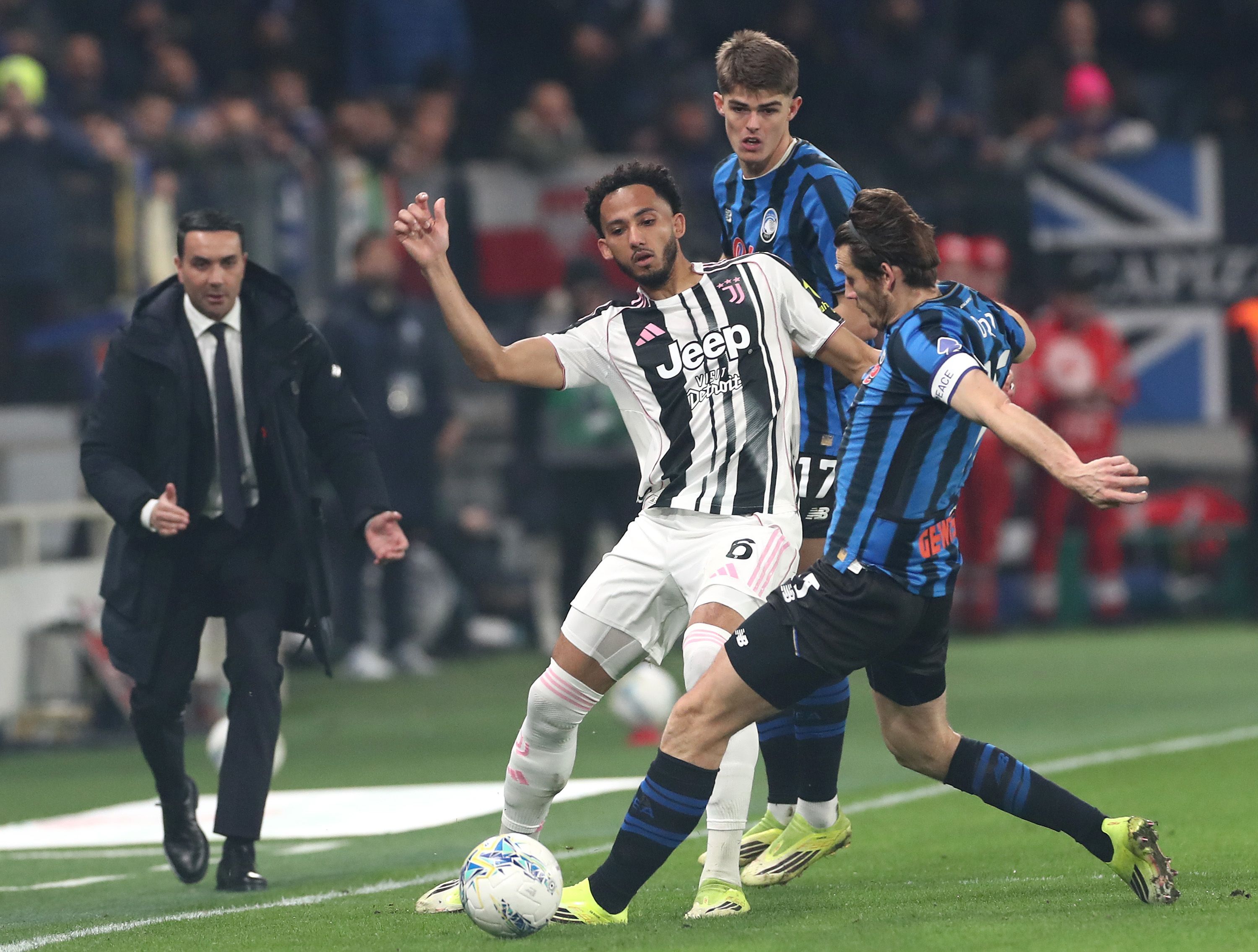 Lloyd Kelly battling for the ball against Atalanta