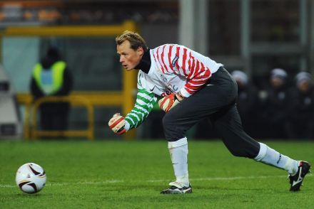 Alex Manninger in action for Juventus