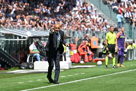 Luciano Spalletti on the touchline
