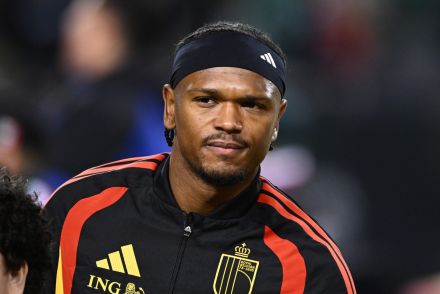 Lois Openda with the Belgian national team