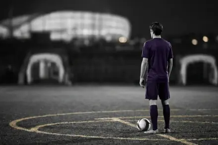 Midfielder on a Fiorentina-inspired training pitch as transfer interest clouds his future